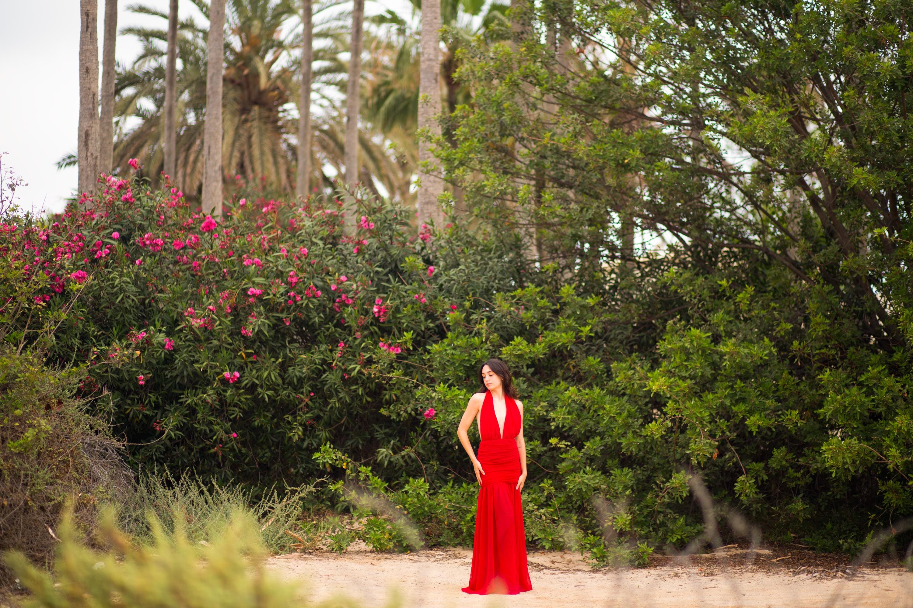 Hollywood Gown – Chiffon Georgette Halter Dress with Open Back, Made to Measure