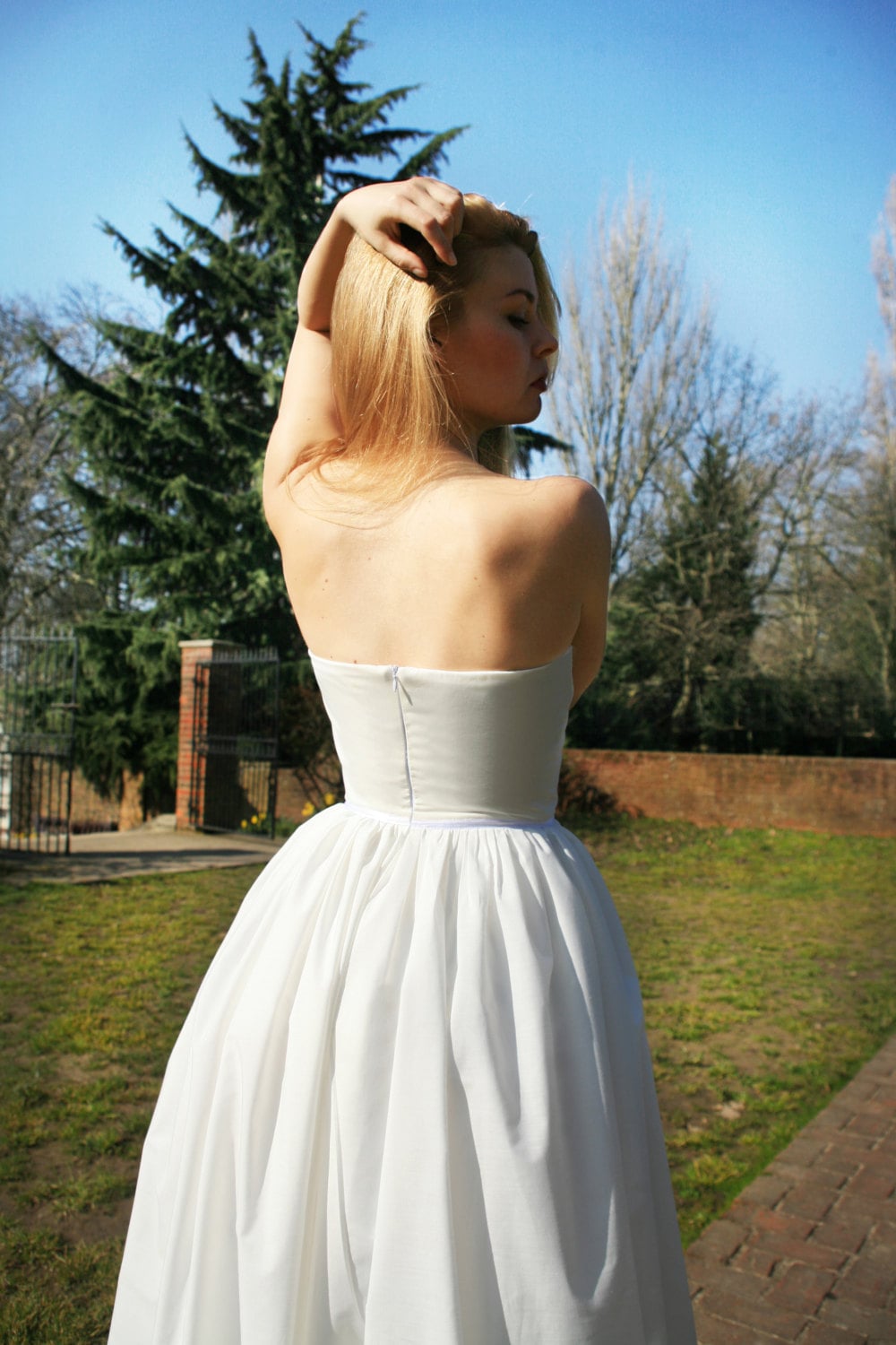 Queen – Dior-Inspired Corset & Tutu Dress in Organic Cotton