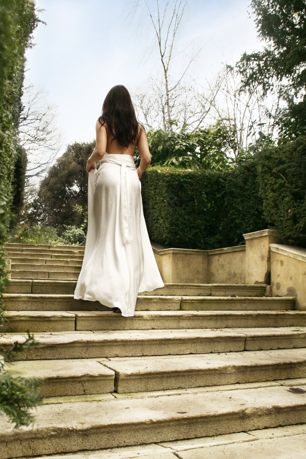 Afrodyta – Robe de soirée dos nu à licou