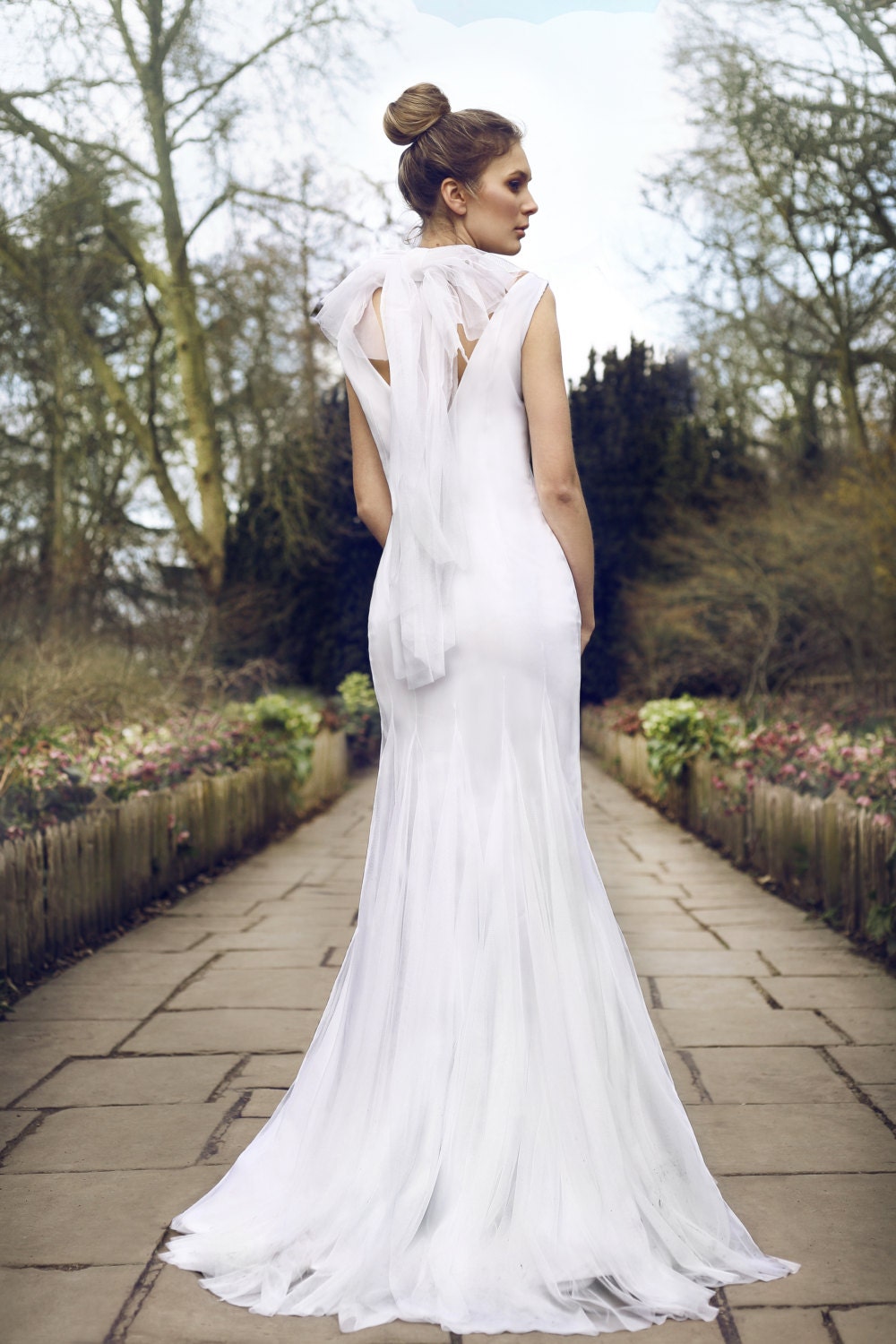 Rose – Tulle & Silk Satin Wedding Dress with Detachable Bow