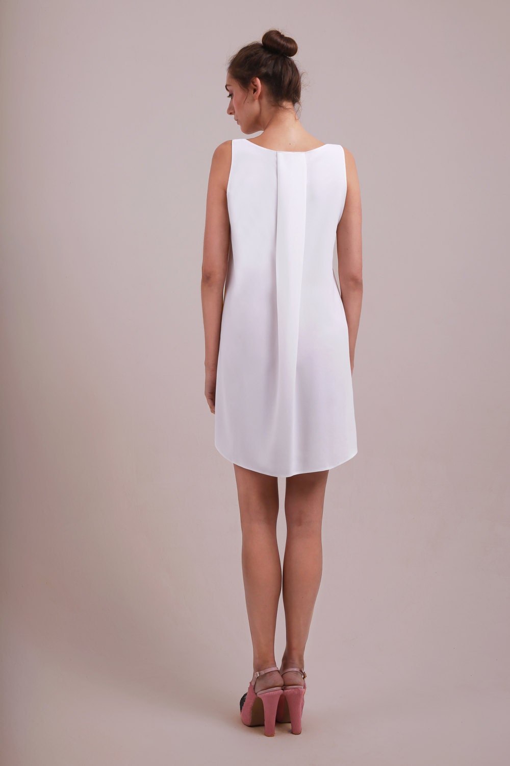 Robe chemise sans manches en crêpe – Mini ou Midi, sur mesure