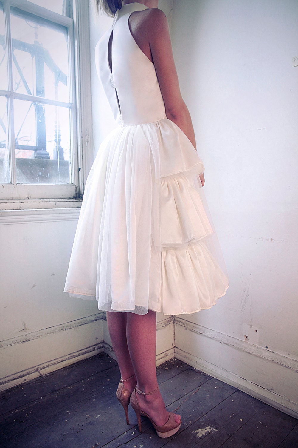 Audrey – Vintage Tea-Length Wedding Dress with Halter Neck & Tulle Skirt