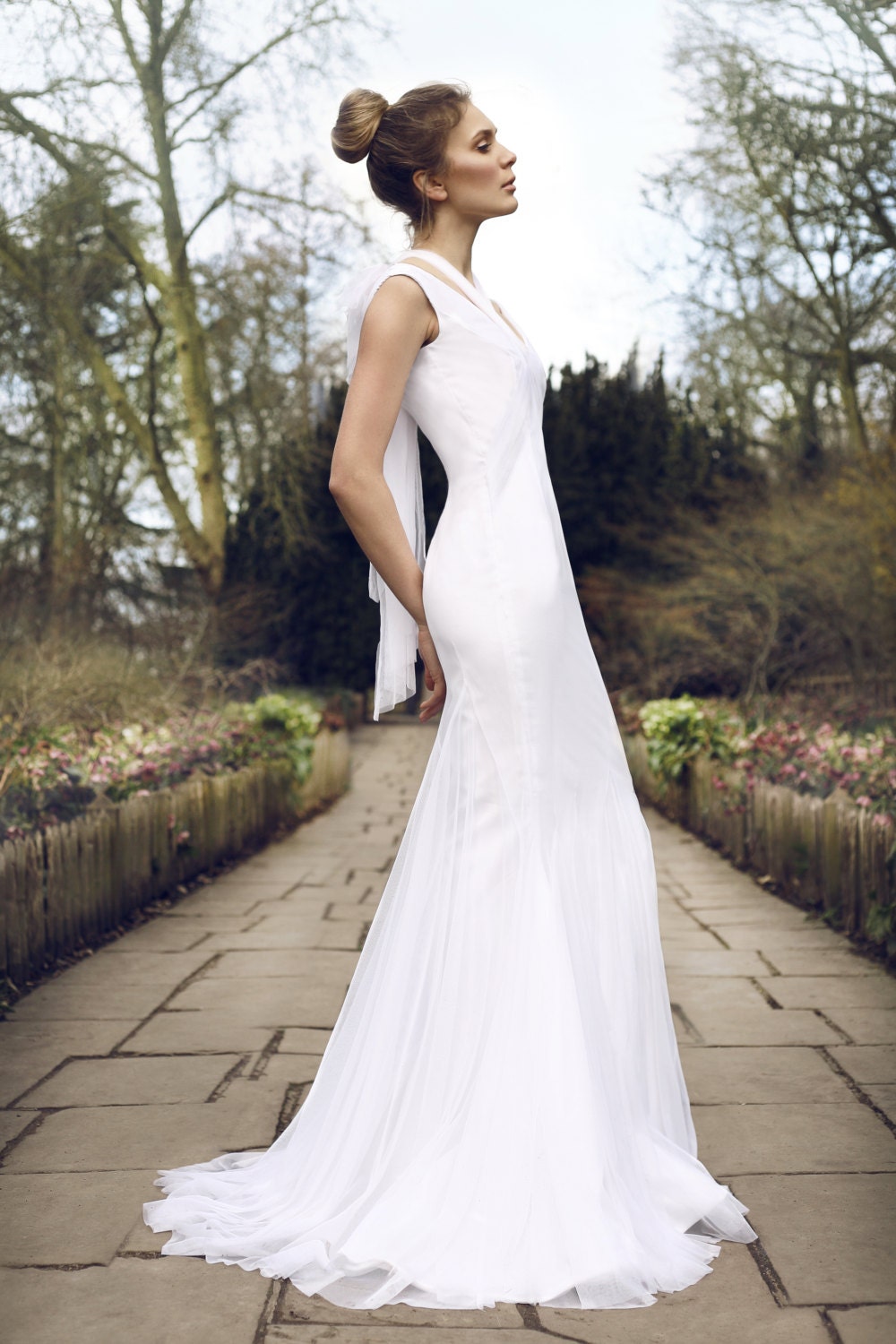 Rose – Tulle & Silk Satin Wedding Dress with Detachable Bow