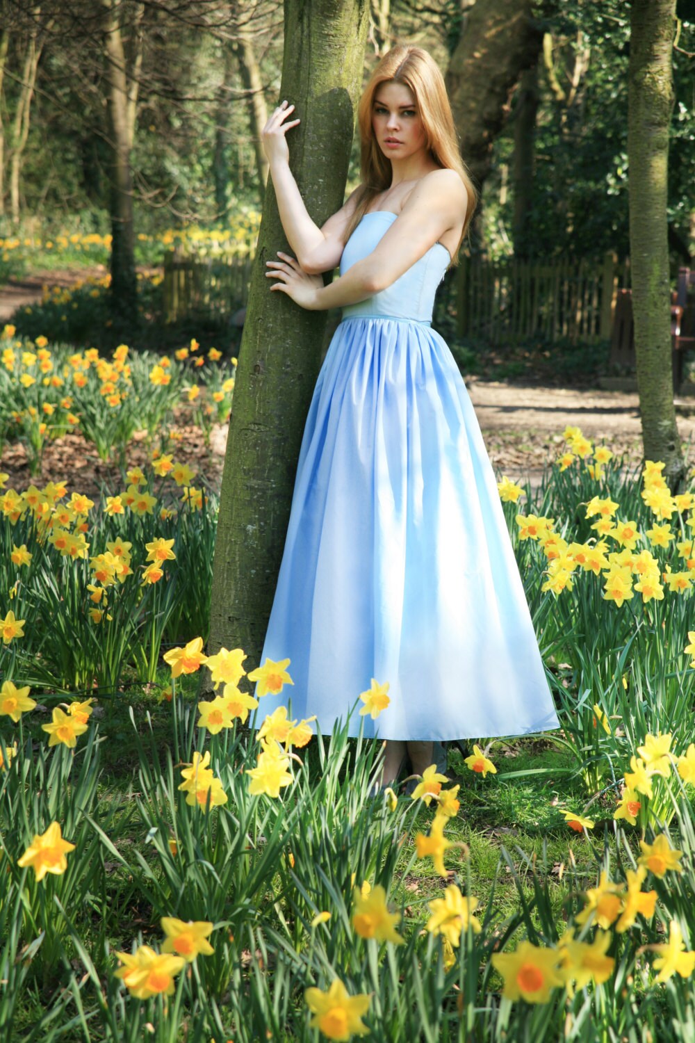 Alice – Robe corset et tutu inspirée de Dior en coton biologique