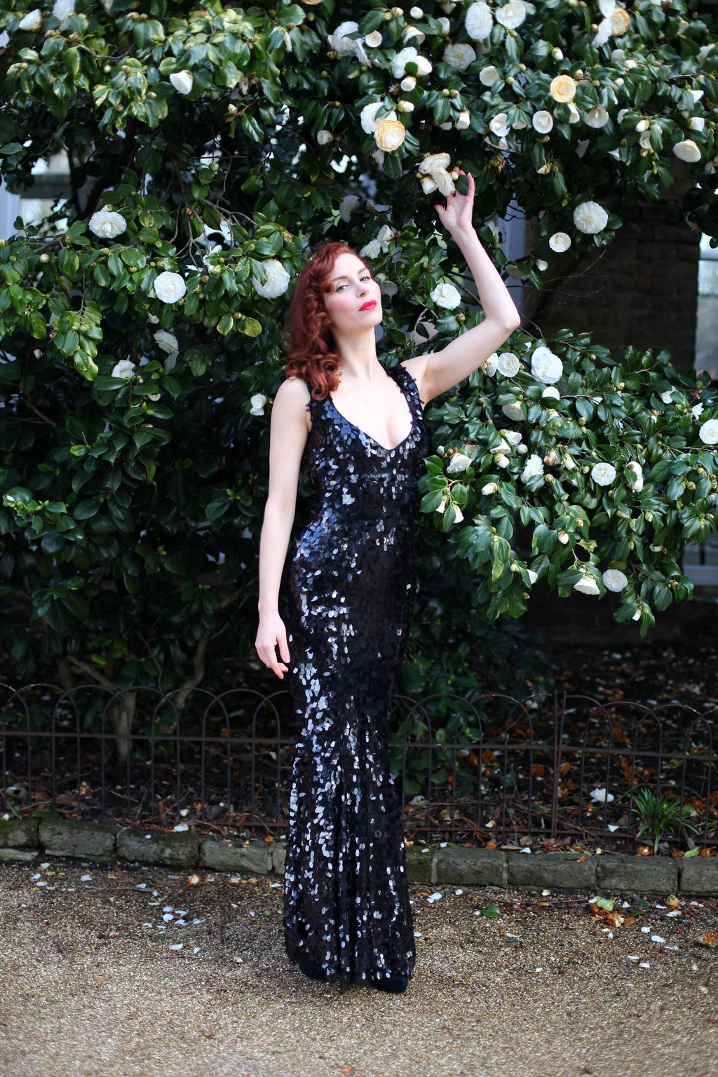 Noir – Robe de Soirée à Paillettes Dos Nu