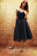 Robe Tutu en Tulle Noir – Encolure Cœur & Détail Fleur en Chiffon