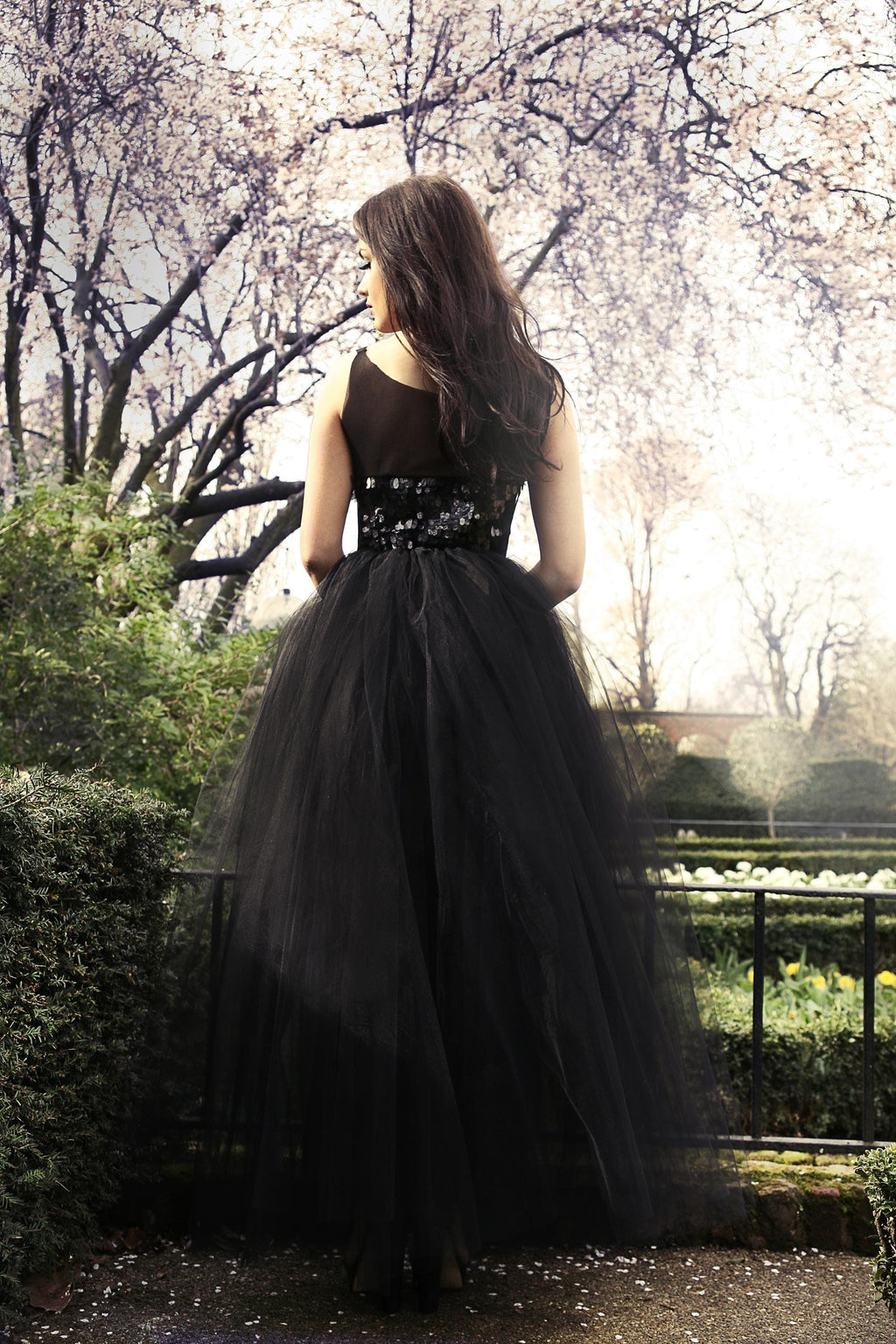 Ensemble tutu en tulle et corsage en maille à sequins – Pari