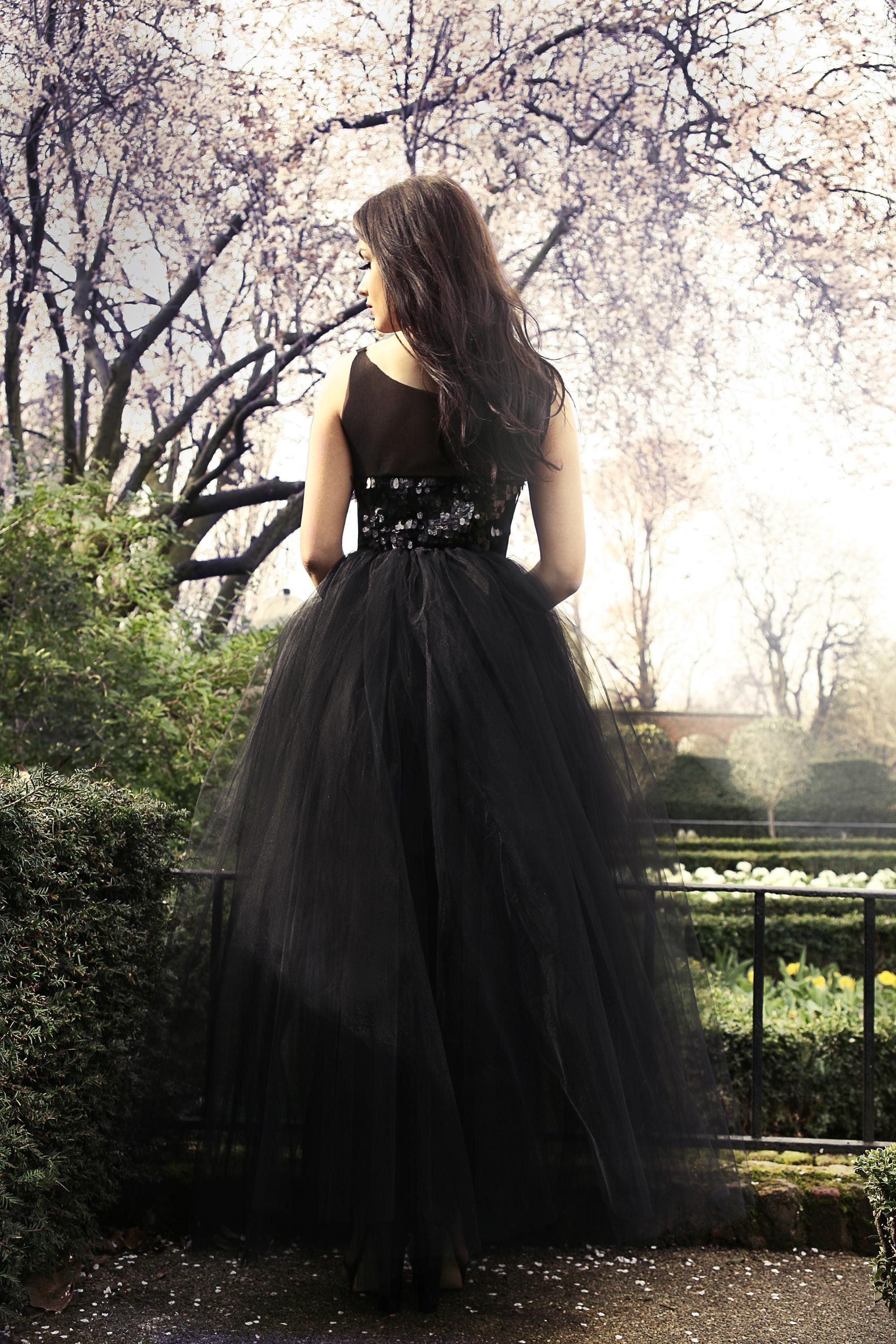 Ensemble tutu en tulle et corsage en maille à sequins – Pari
