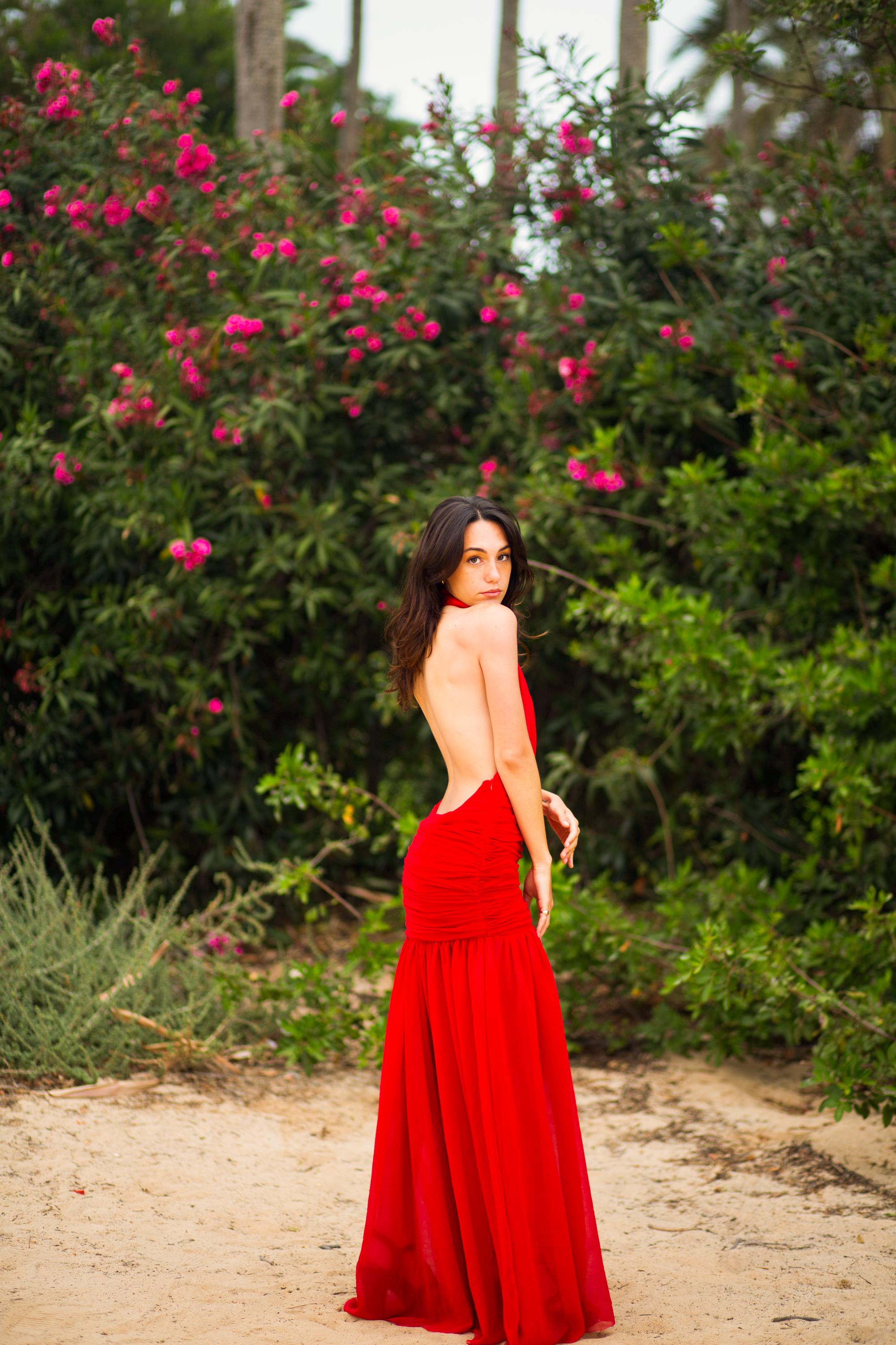 Hollywood Gown – Chiffon Georgette Halter Dress with Open Back, Made to Measure