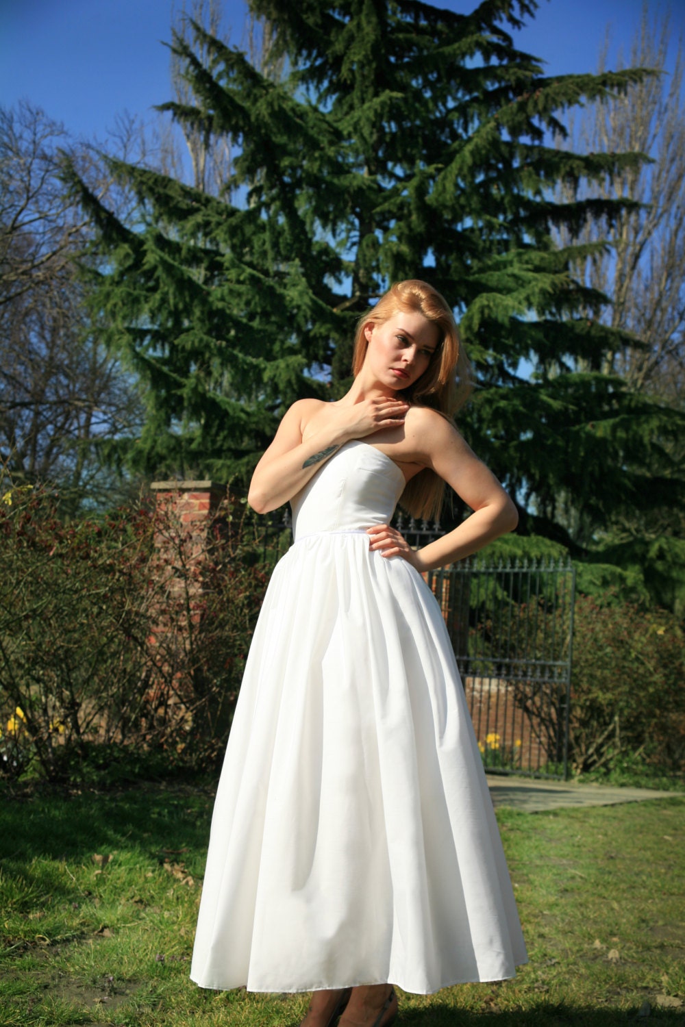 Queen – Dior-Inspired Corset & Tutu Dress in Organic Cotton